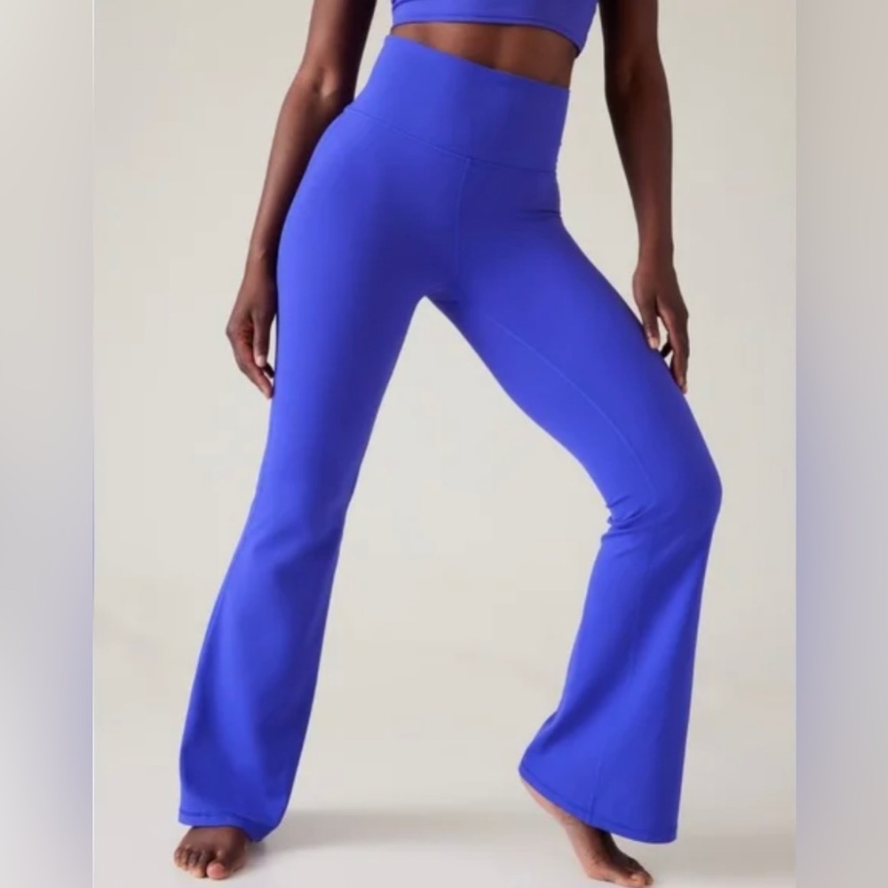 NWT Athleta Elation Ultra High Rise Flare Pant - Lazurite Blue - Petite Large